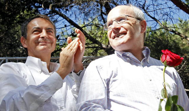 Jos Luis Rodrguez Zapatero (Presidente espaol) y Jos Montilla (Presidente cataln) en la Fiesta de la Rosa del PSC celebrada en la pineda de Gav Mar (19 de Septiembre de 2010)
